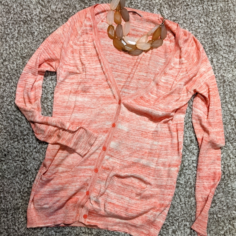 Pink Gap cardigan NWOT